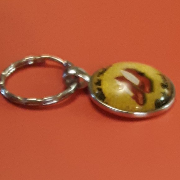 Dorothy Ruby Slippers Follow The Yellow Brick Road Cabochon Key Ring Necklace - Picture 4 of 5